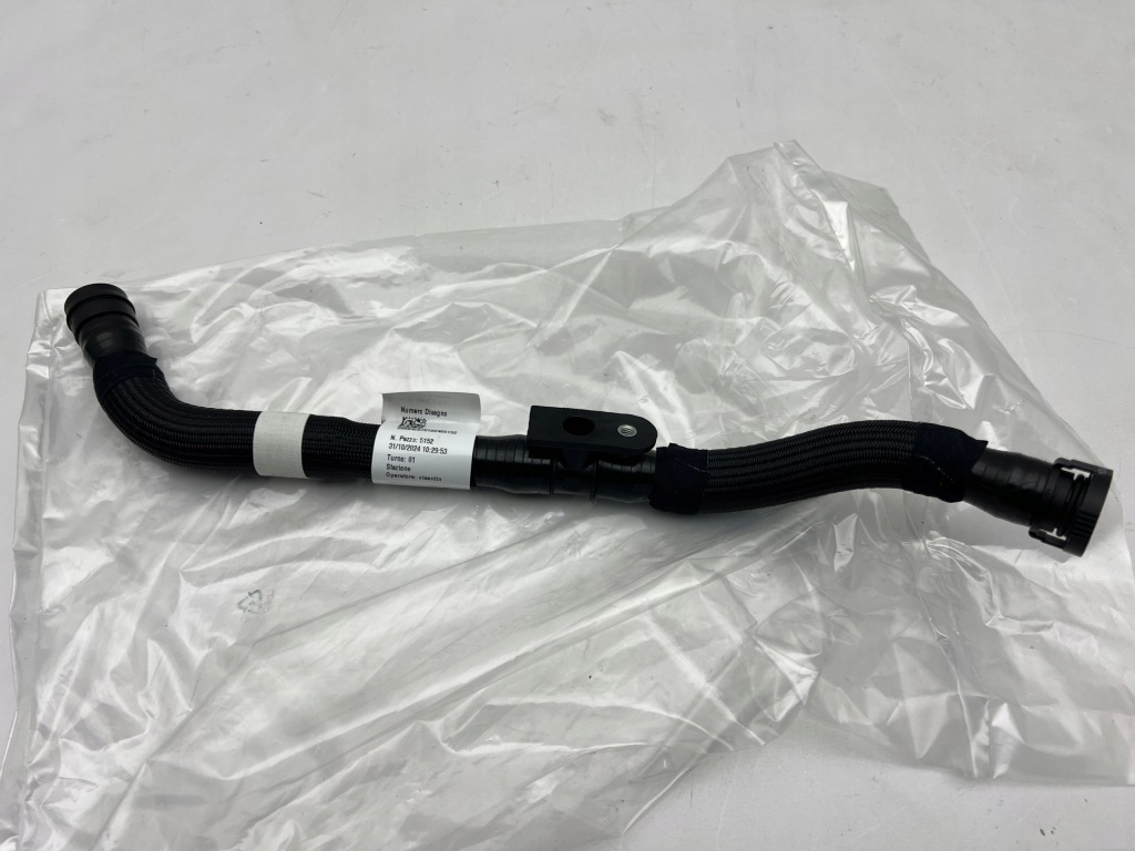 фото №1, Ferrari daytona sp3 шланг трубка патрубок повітря оригінал n 22-