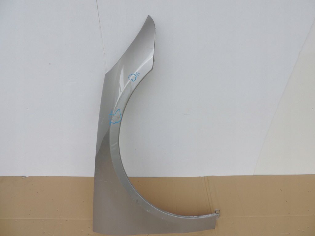 фото №1, Mercedes r-klasa w251 2005 правий крила перед