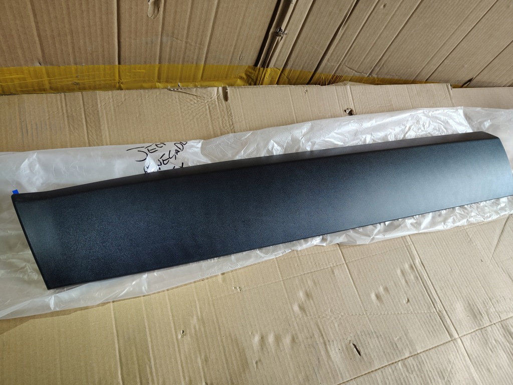 фото №2, Jeep renegade молдинг дверь левый перед nowa оригинальная