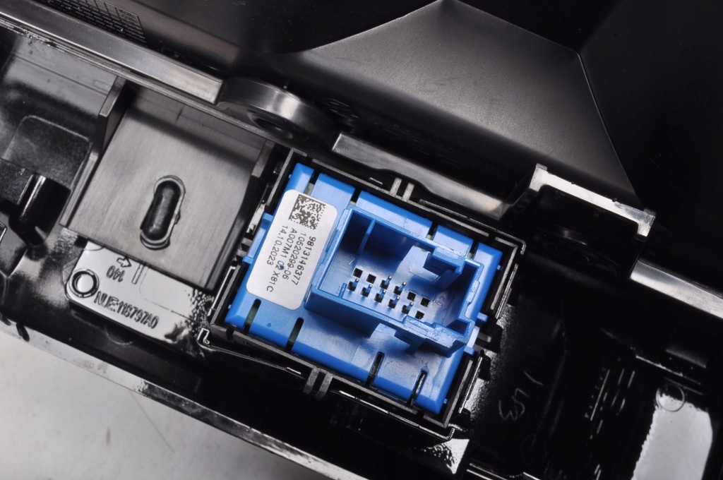 фото №8, Citroen c4 iii кронштейн na кружка 118807a0 98307458zd 9813146377