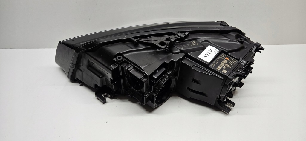 Audi a8 d4 рестайлинг  4h0 фара matrix правый фара правый  4h0941036 в Украине