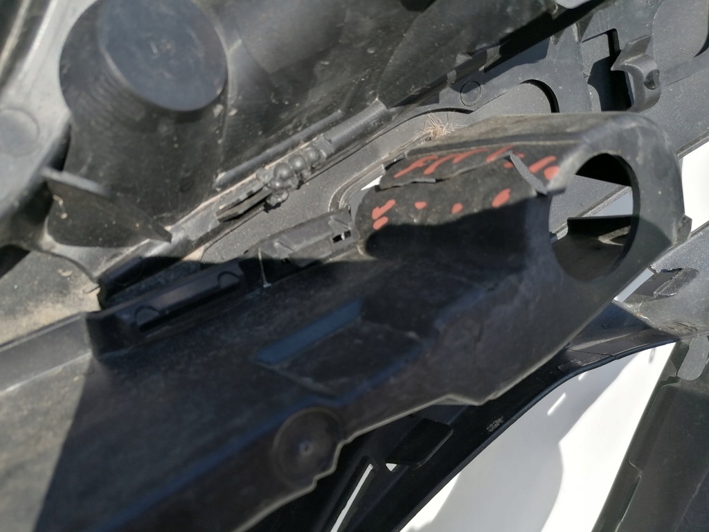 фото №9, Peugeot 308 2 ii бампер перед передний