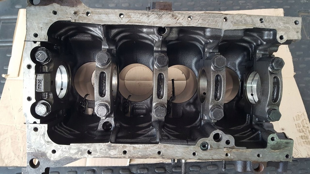 фото №10, Блок двигателя citroen c5 2,0 hdi 10dyzd