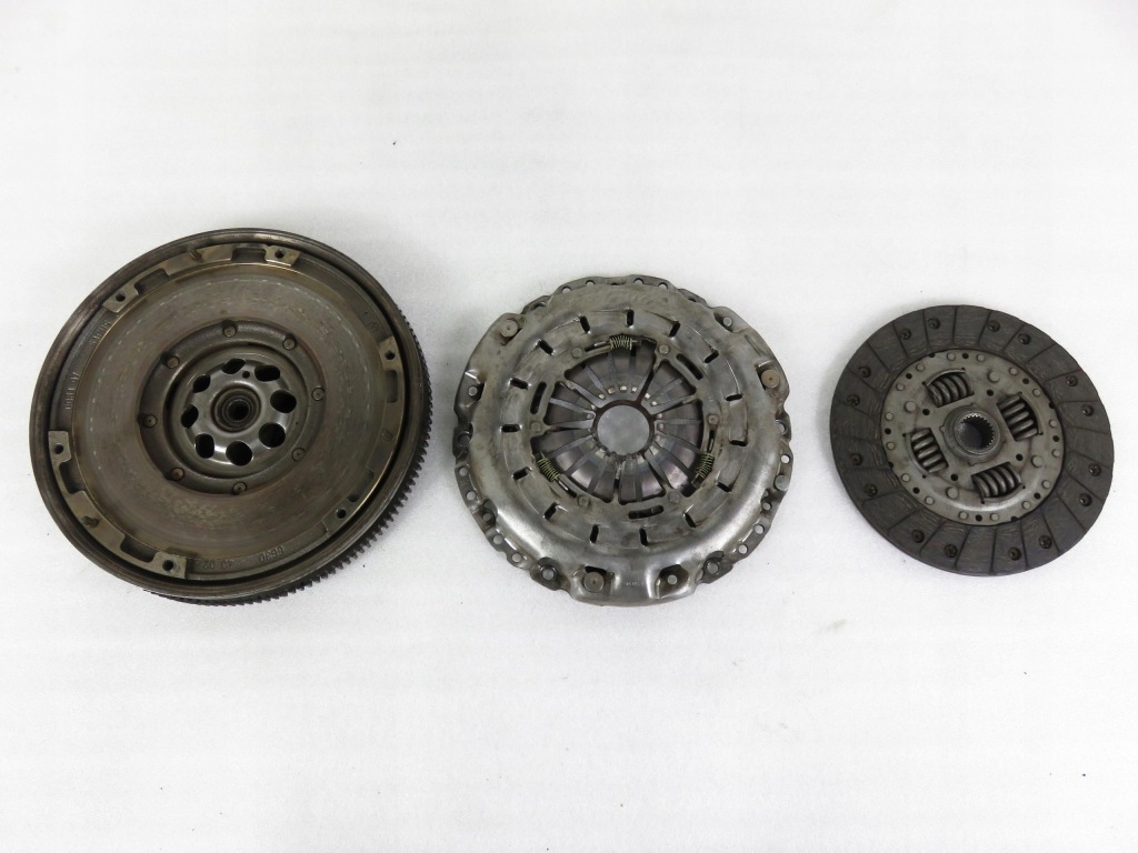 Купить Колесо dwumasowe/komp a1080664