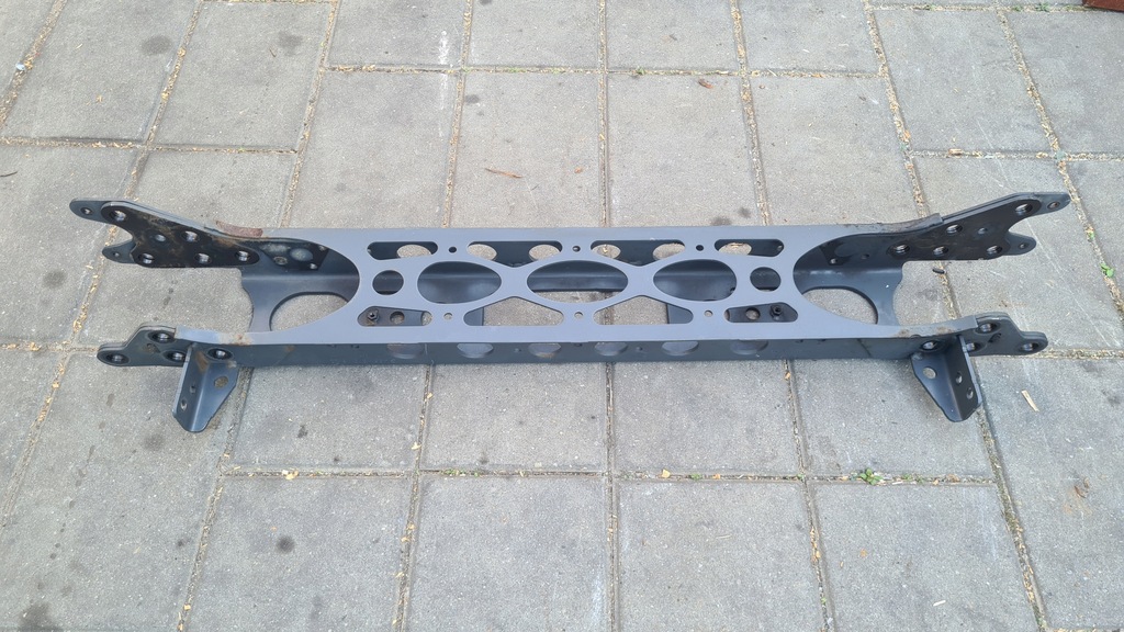 фото №1, Mercedes actros mp4 балка перед