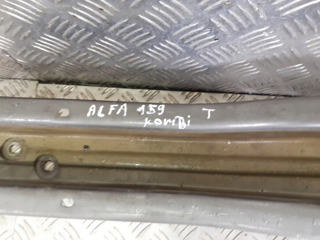 Балка бампера задний  alfa romeo 159 Доставка