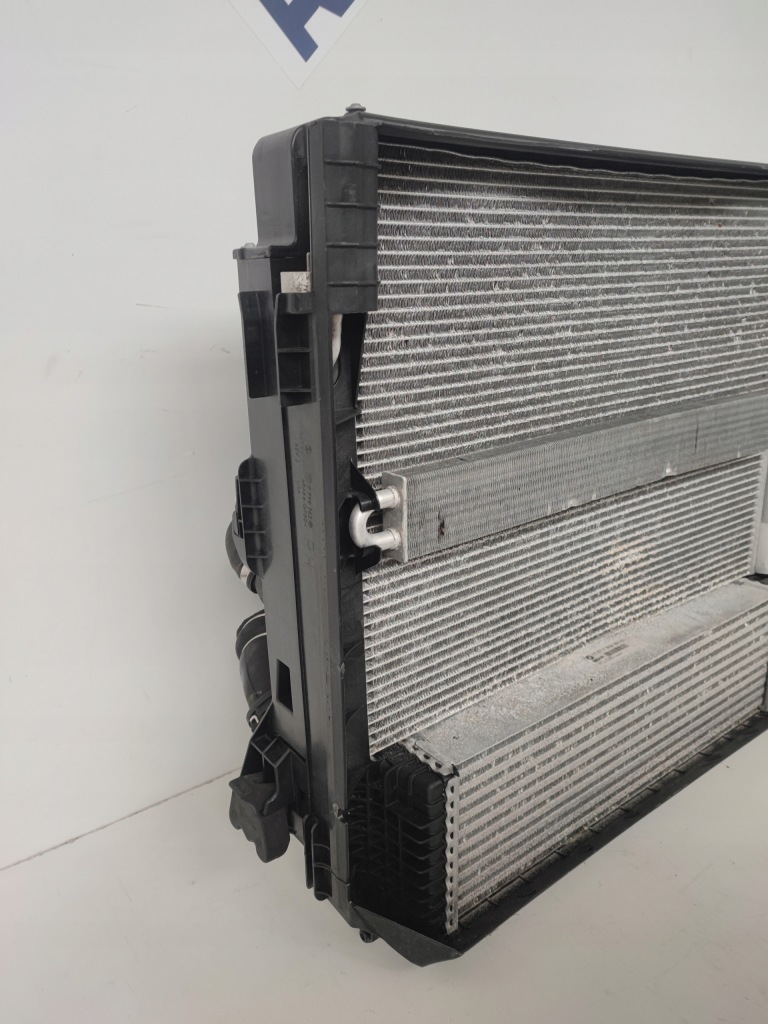 Ремень передний балка радиатор комплект радиатор bmw x5 2 e70 3.0d автоматическая коробка передач европа Киев