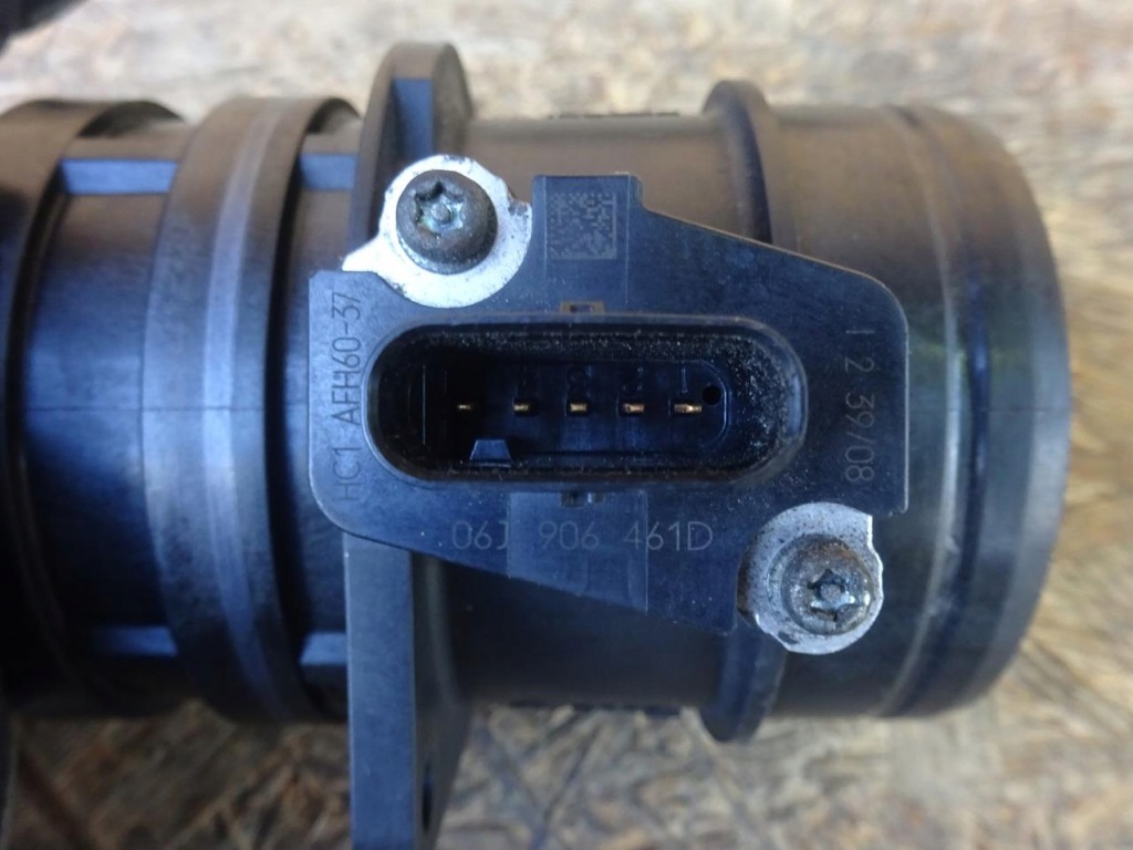 Audi a4 b8 a5 8t golf vi gti 2.0 tsi tfsi ccz расходомер 06j906461d Киев