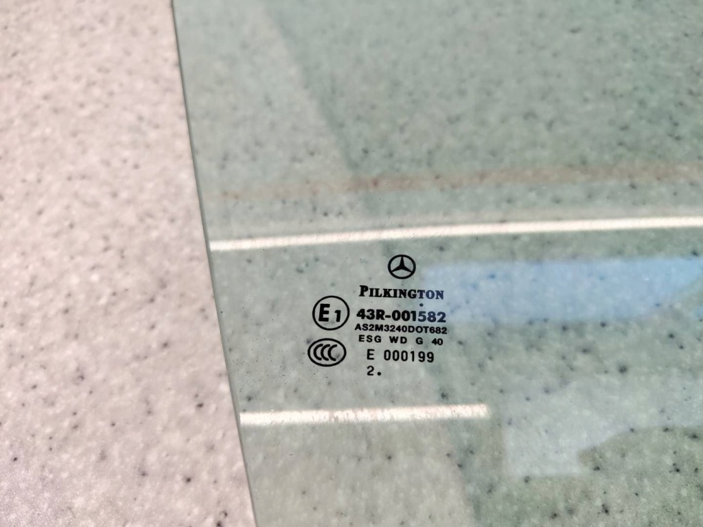 фото №2, Стекло дверь правый перед пассажира mercedes slk r172 w172 2012