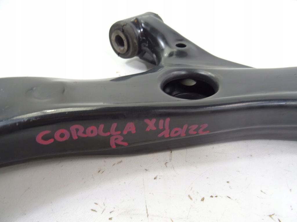 фото №4, Toyota corolla e21 xii рычаг правый перед 2019-