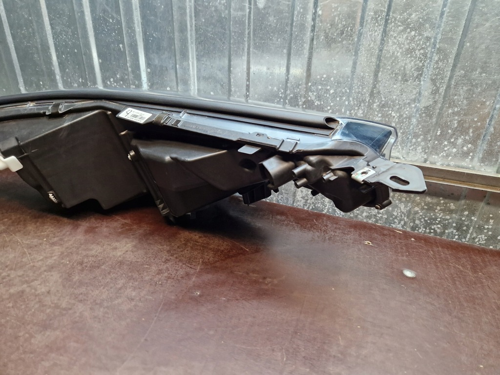 фото №13, Toyota c-hr лампа перед левая правая full led