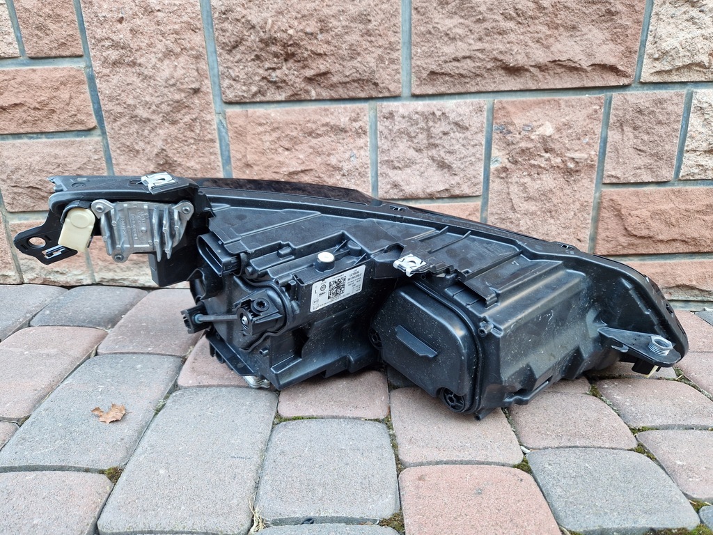 фото №7, Лампа левая iq.light vw golf viii