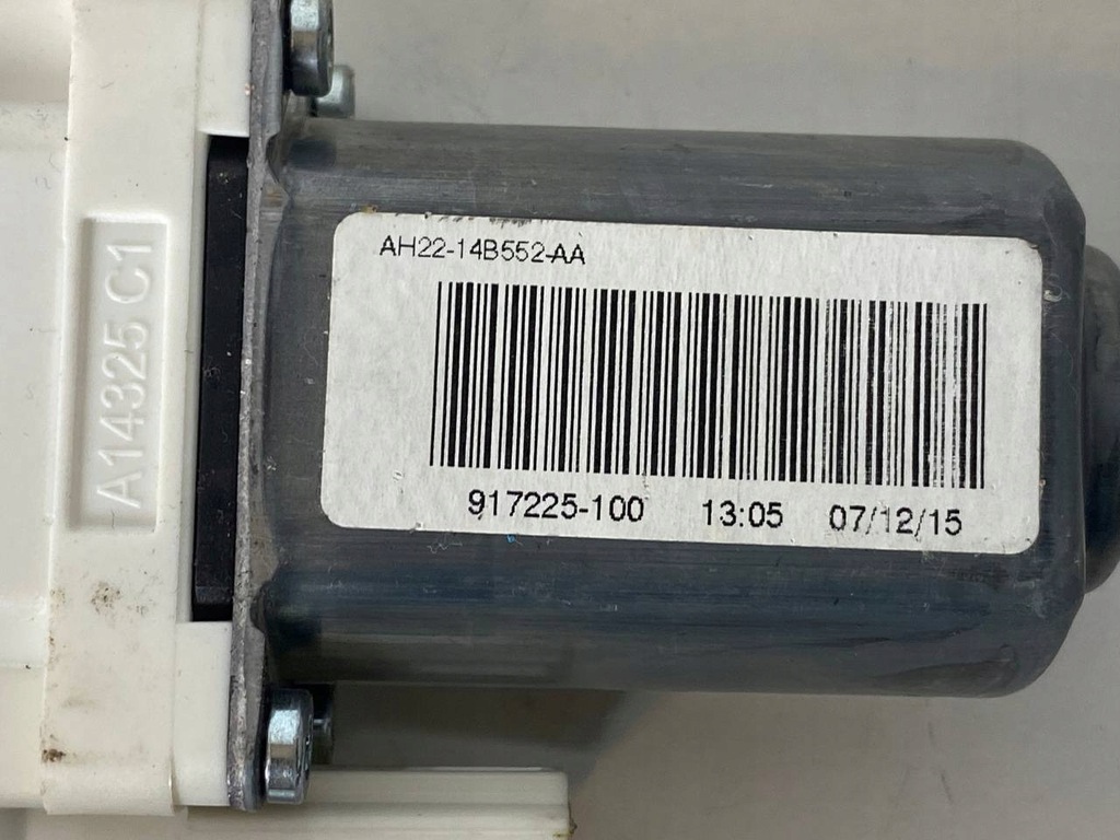 фото №4, Моторчик стекло правый перед discovery 4 l319 lift