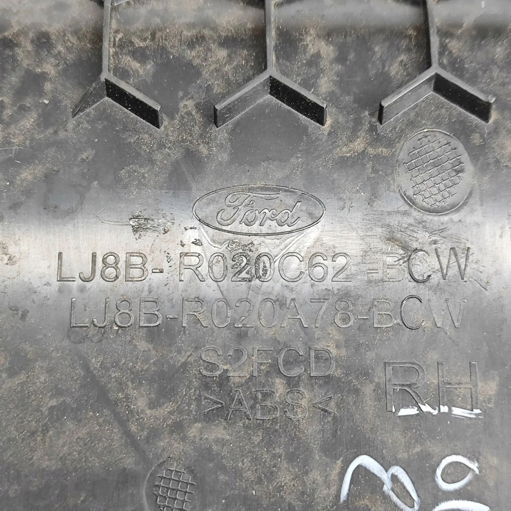 фото №6, Ford mustang mach-e 2020 крышка коробка предохранителей