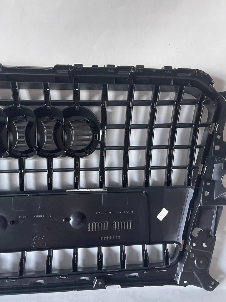 фото №14, Решётка радиатора решётка радиатора audi q5 lift s-line 8r0 2013 бампер перед 8r0853651 передняя