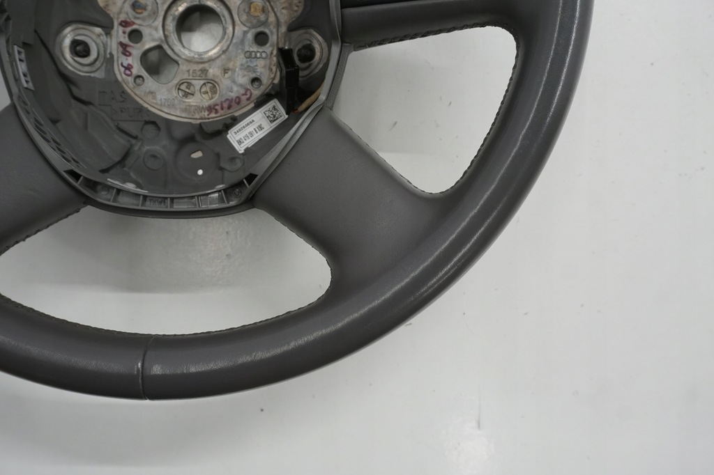 фото №5, Audi a4 b8 воздуховод кожаный мультифункция 8k0419091b