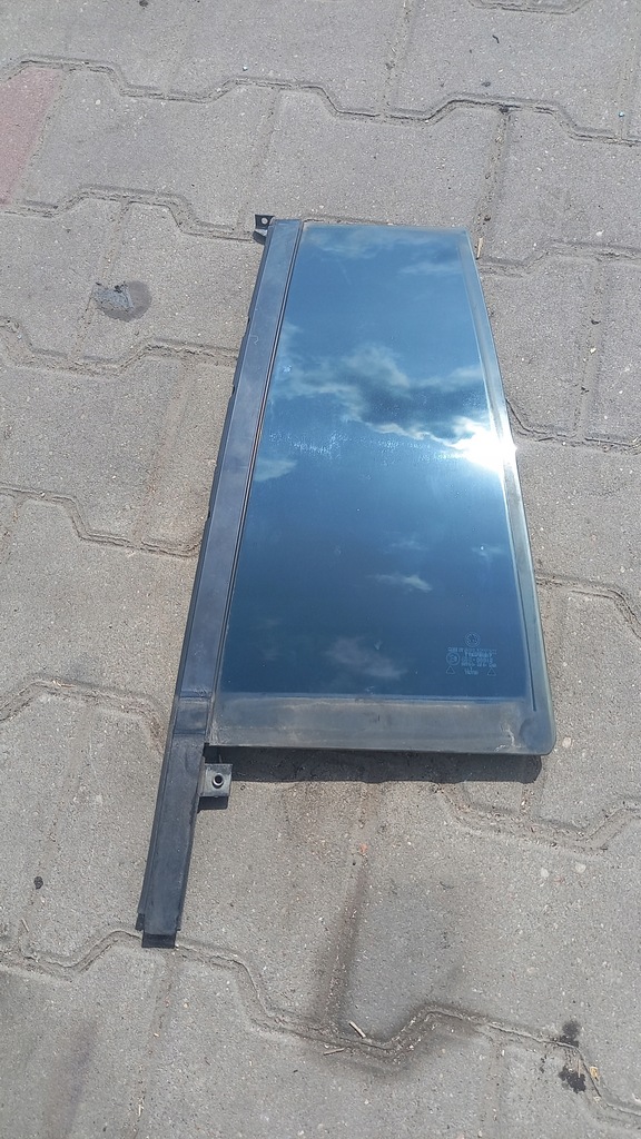 фото №1, Стекло левая задняя дверь skoda octavia 01r kombi