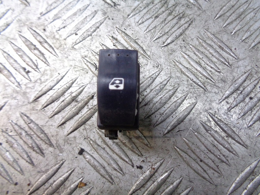 фото №1, Кнопка переключатель стекло renault clio ii