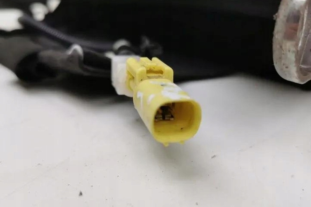 фото №14, Сиденье передний правый hyundai i40 vf 889103z000 1.7l дизель 85kw 2013