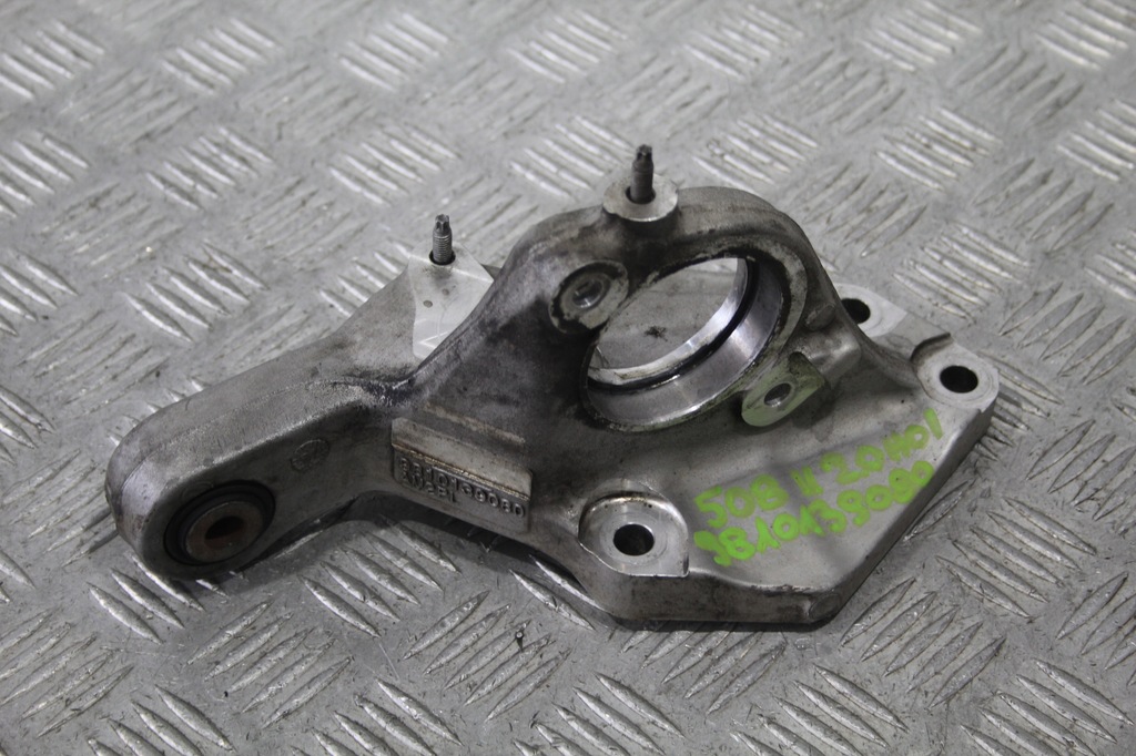 фото №1, Кронштейн опора полуось peugeot 508 ii 2 9810139080