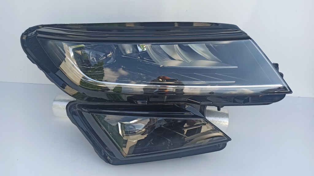 фото №1, Skoda kodiaq full led 566941016h лампа передняя перед правая
