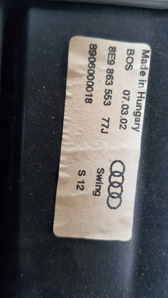 фото №12, Audi a4 b6 шторка багажника kombi