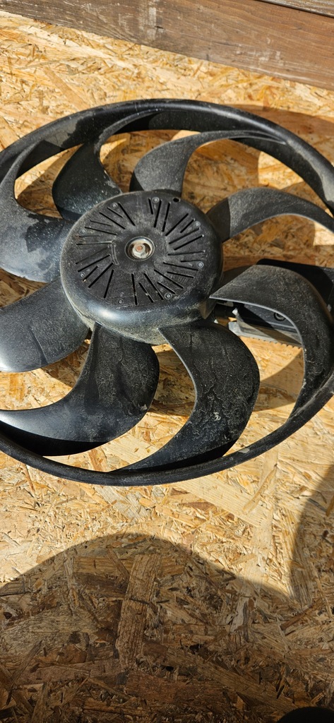 фото №5, Ford focus mk3 1.5 1.6 tdci модуль вентилятора вентилятор 940002906