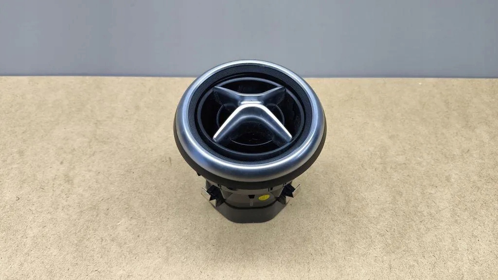 Впуск повітря консолі mercedes-benz a w176 a1768300354 2.2l дизель 125kw Зі Шроту