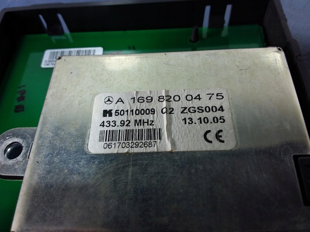 фото №4, Mercedes a w169 усилитель антенный a1698200475