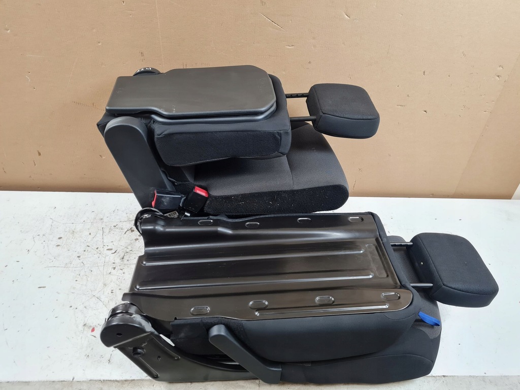 фото №9, 2018 peugeot partner iii передний сиденье двойной