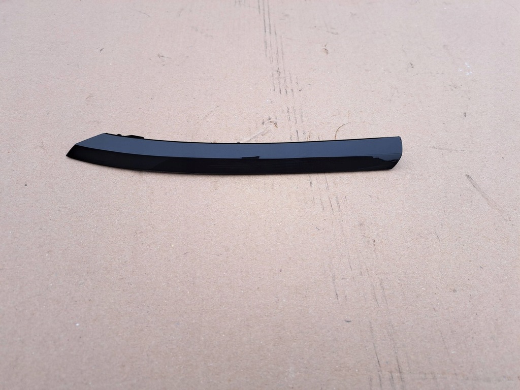 фото №1, Kia sportage v молдинг крышки правый задняя