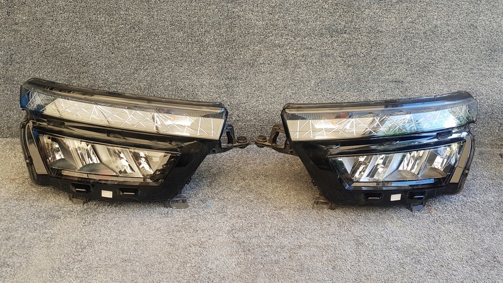 фото №1, Skoda kamiq лампы комплект idealne