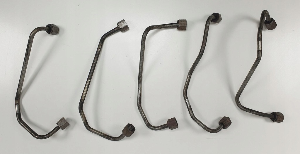 фото №1, Трубки топлива volvo xc70 ii 2.4 d комплект