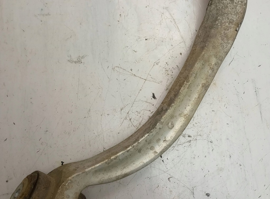 фото №6, Важіль правий перед banan audi a4