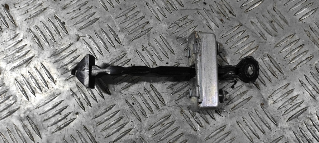 фото №1, Mazda cx-5 2014 обмежувач двері правий лівий