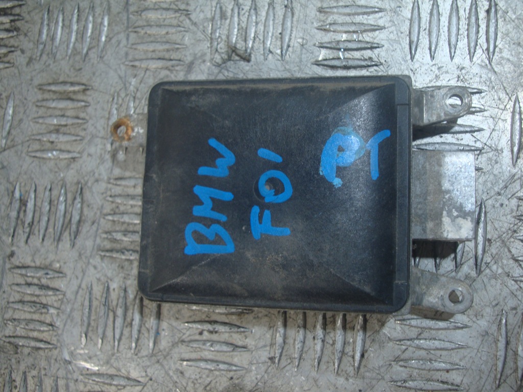 фото №1, Датчик радар ассистент переключения поперечина правый bmw 7 f01 f02 08-15