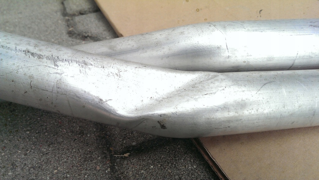 фото №5, Audi r8 главная труба жидкость охлаждение 420121050b