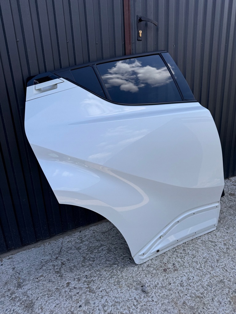 фото №6, Дверь левый правый задняя toyota chr