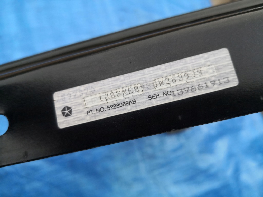 фото №14, Jeep cherokee iv kk крыло передний правый перед