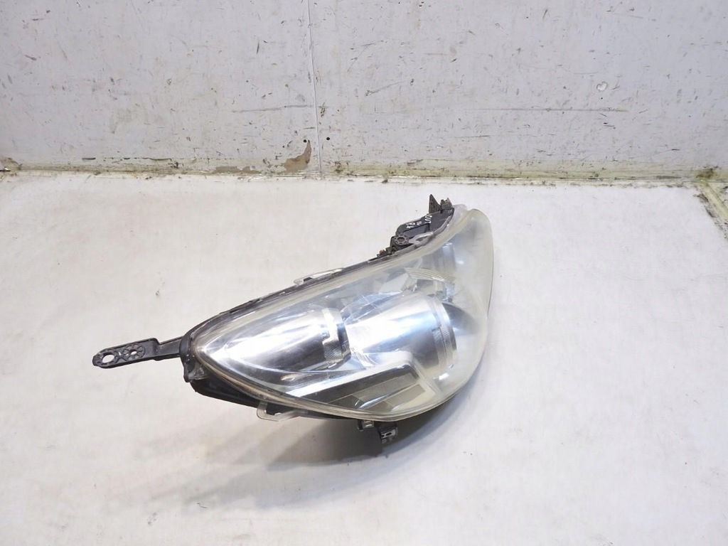 фото №7, Лампа правая передняя перед ксенон subaru outback iv 10020064