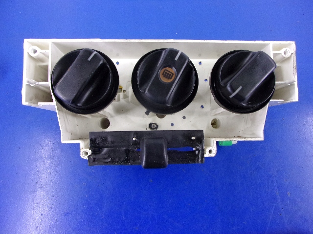 фото №1, Opel agila a панель ручки обдув bez кондиционер