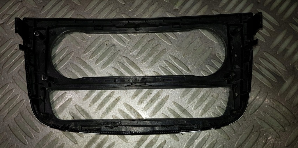 фото №9, Mercedes r w251 dekor рамка панель кондиціонера