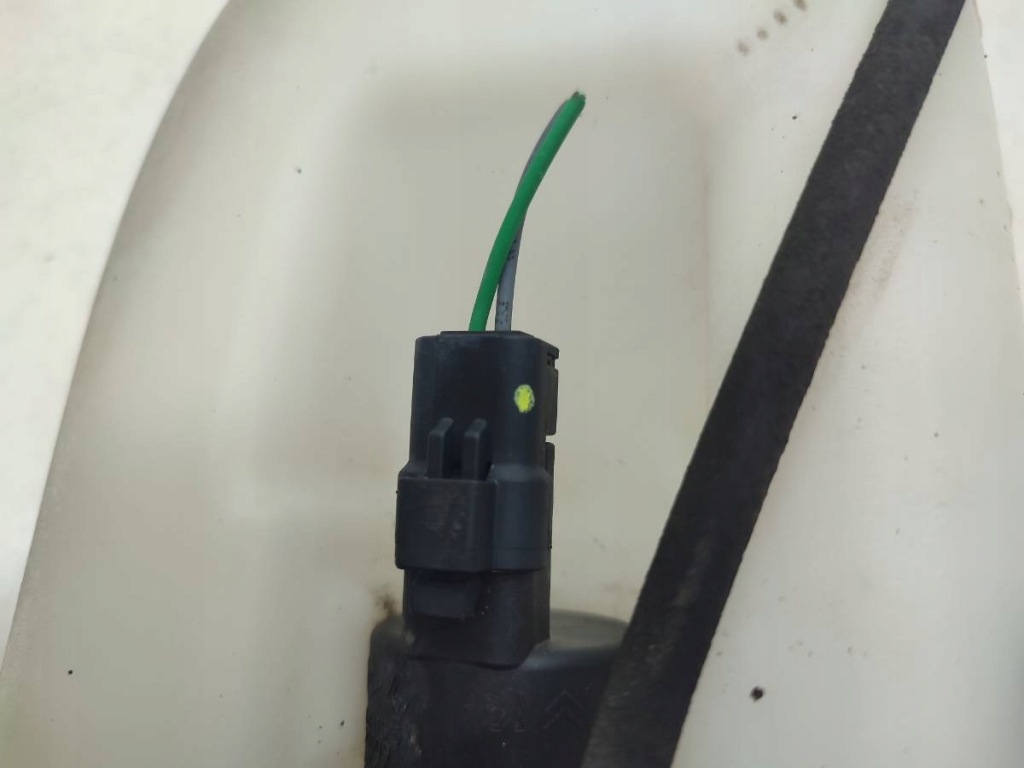 фото №7, Бачок омивача помпа renault twingo ii 8200619096