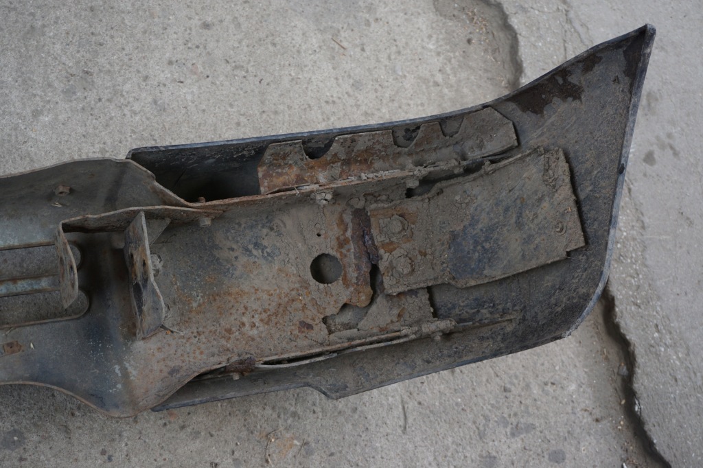 Hyundai galloper бампер перед передній 98-03r Зі Шроту