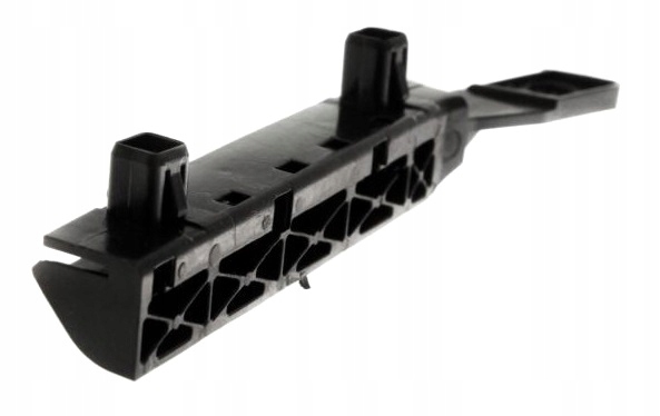 фото №1, Nissan tiida versa c11 напрямна кронштейн бампера r