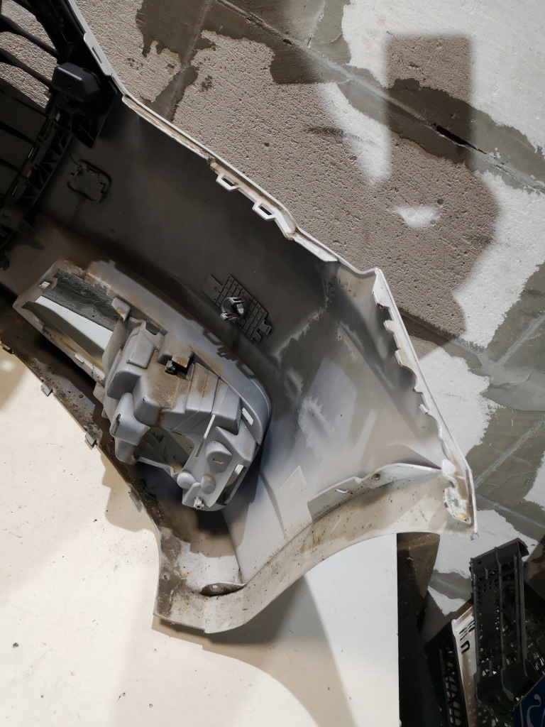 Бампер перед audi a1 lift pdc 14+ 8xa Ціна