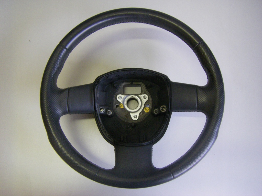 фото №1, Воздуховод кожа audi a3 8p0