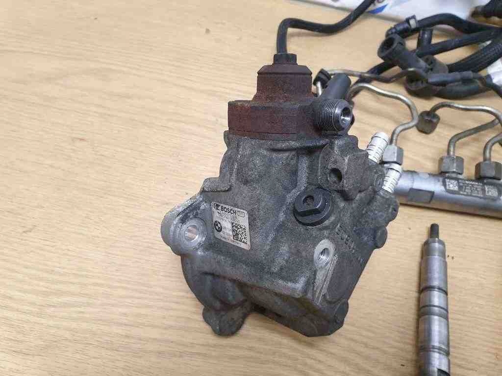 фото №9, Комплект форсунок bmw 3 coupe e92 7809128 2.0l дизель 2009