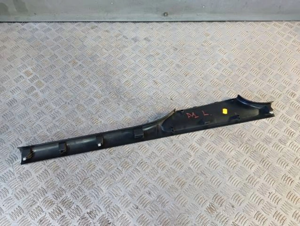 фото №2, Молдинг защита порог порог левая 5d audi a1 8x