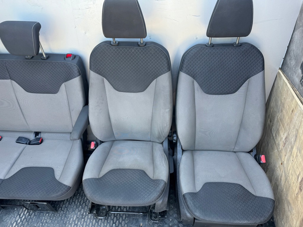 фото №6, Сидіння сидіння заднє сидіння ford tourneo connect mk2